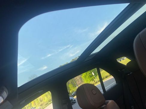 Certified 2024 Mercedes-Benz GLE 450 4MATIC image 7