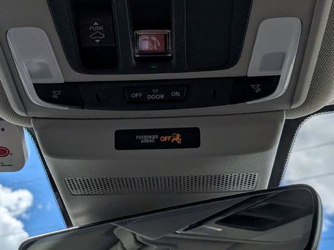 Certified 2025 Honda Accord EX-L image 23