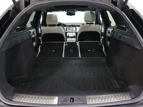 Used 2020 Land Rover Range Rover Velar R-Dynamic S AWD/4WD image 33