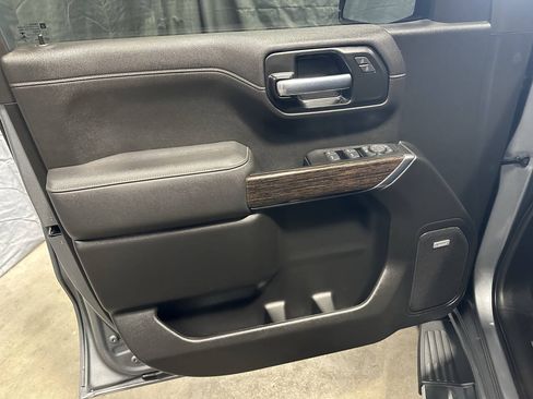 Used 2021 GMC Sierra 1500 Elevation w/ Preferred Package AWD/4WD image 15