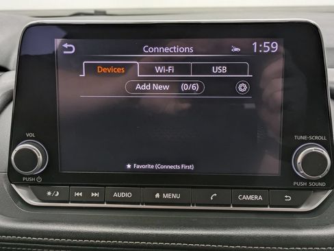 Used 2025 Nissan Rogue SV AWD/4WD image 8