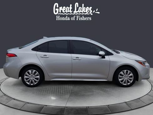 Used 2020 Toyota Corolla LE FWD image 6