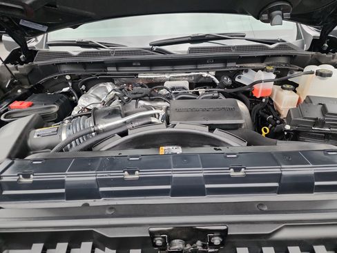 Certified 2024 GMC Sierra 2500 Denali Ultimate image 34