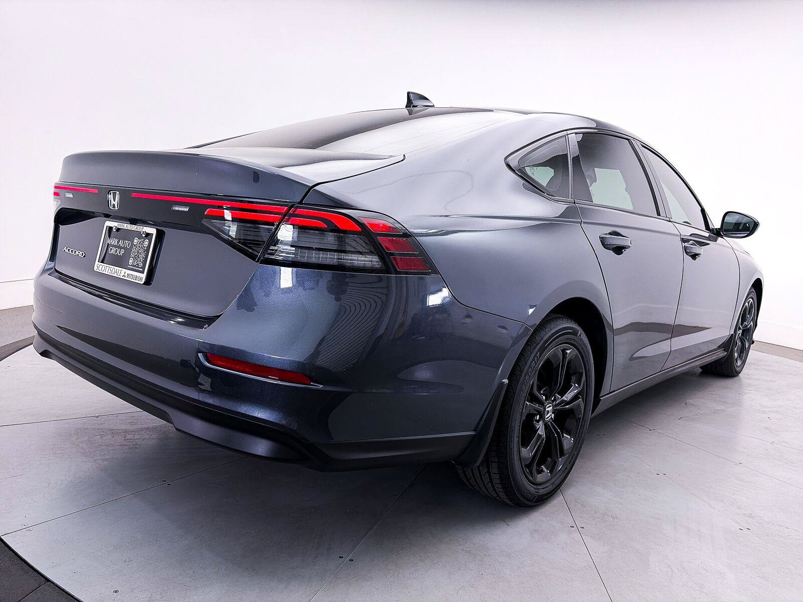 Used 2025 Honda Accord SE image 15