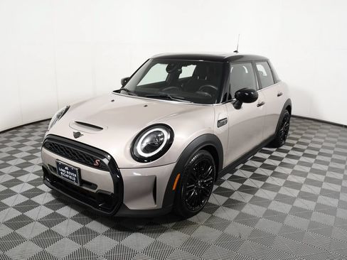 Used 2022 MINI Cooper S w/ Premium Package FWD image 1