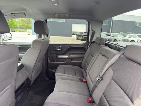 Used 2018 Chevrolet Silverado 1500 LT AWD/4WD image 35