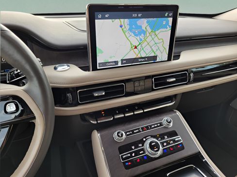 Used 2022 Lincoln Aviator Grand Touring w/ Equipment Group 301A image 26