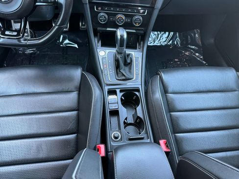 Used 2019 Volkswagen Golf R 4-Door AWD/4WD image 32