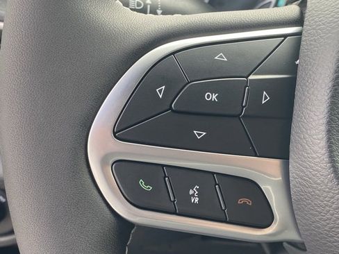 New 2026 Chrysler Pacifica Select image 18