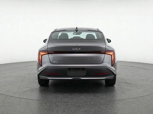 Used 2025 Kia K4 FWD image 7