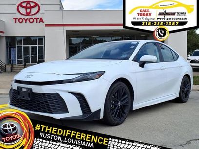 Used 2025 Toyota Camry SE