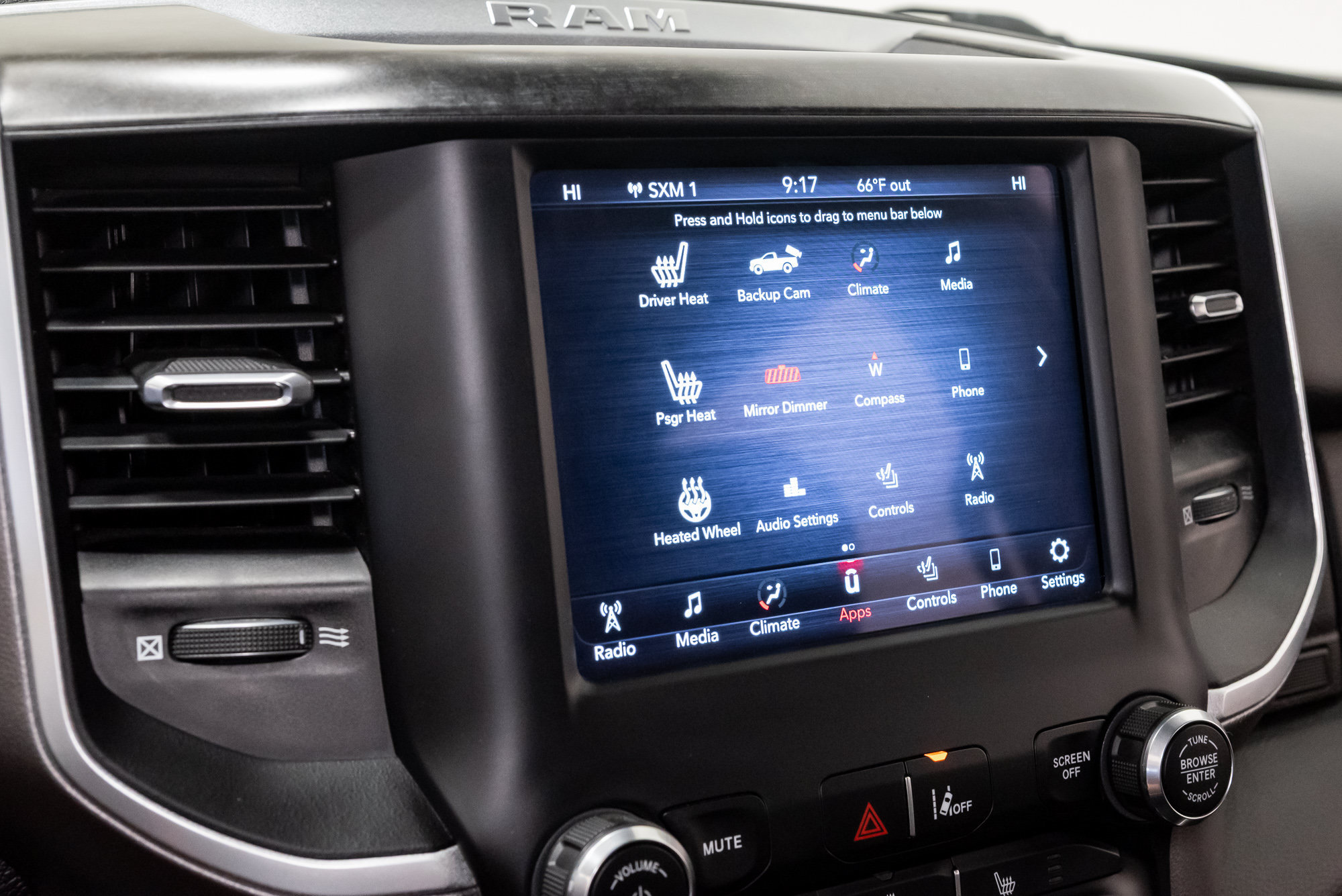 Used 2021 RAM 1500 Big Horn AWD/4WD image 17