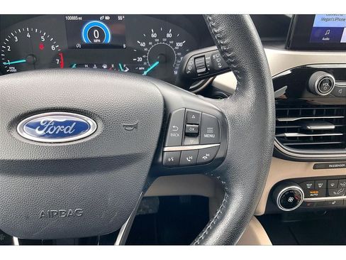 Used 2020 Ford Escape SEL AWD/4WD image 21