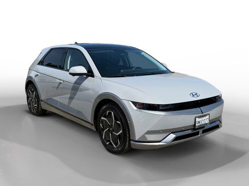Certified 2024 Hyundai Ioniq 5 Limited RWD image 7