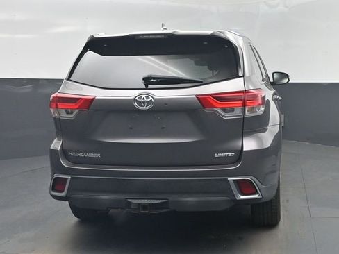 Used 2018 Toyota Highlander Limited image 28