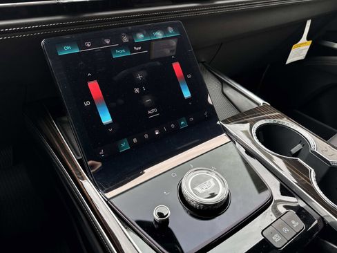 New 2026 Cadillac Escalade Luxury w/ Touring Package image 23