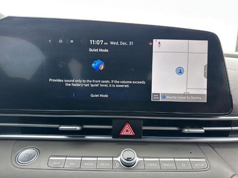 Used 2024 Hyundai Elantra SEL image 36