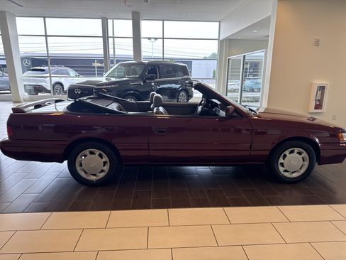 Used 1991 INFINITI M30 Convertible RWD image 13