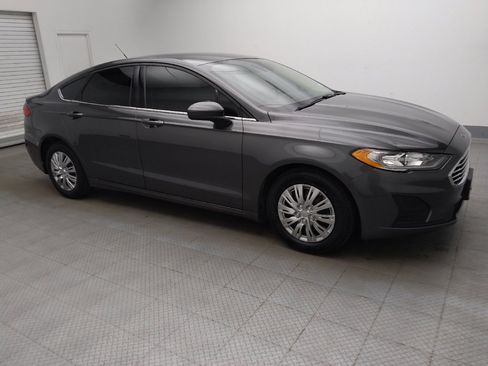 Used 2019 Ford Fusion S FWD image 11