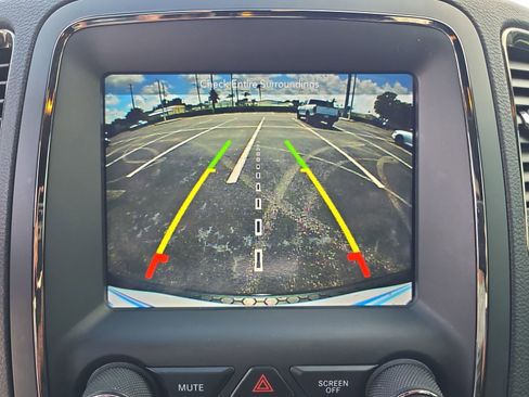 Used 2018 Dodge Durango R/T RWD image 17