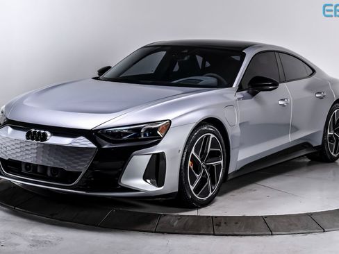 Used 2023 Audi RS e-tron GT w/ Carbon Performance Package image 2