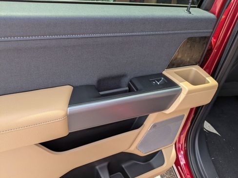 New 2025 Ford F350 Lariat w/ Lariat Ultimate Package image 13