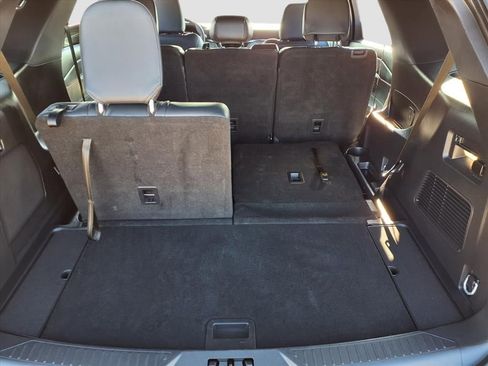 Used 2025 Ford Explorer ST-Line w/ ST-Line Street Pack image 27