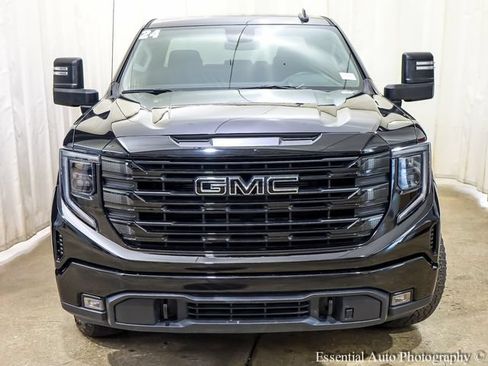 Used 2024 GMC Sierra 1500 Elevation w/ X31 Off-Road Package AWD/4WD image 7