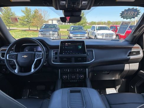 Used 2024 Chevrolet Tahoe Premier AWD/4WD image 41