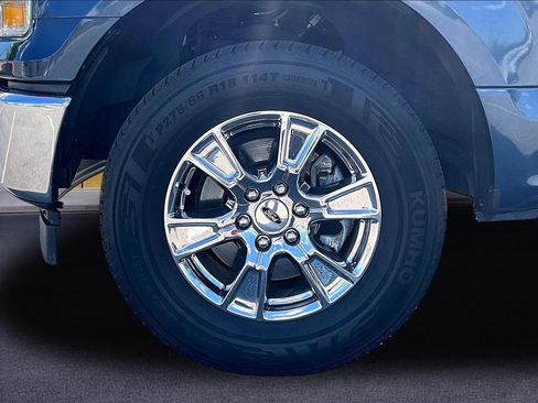 Used 2017 Ford F150 XLT w/ Equipment Group 302A Luxury AWD/4WD image 35