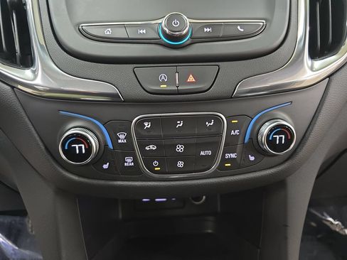 Used 2023 Chevrolet Equinox LT w/ Driver Convenience Package AWD/4WD image 21