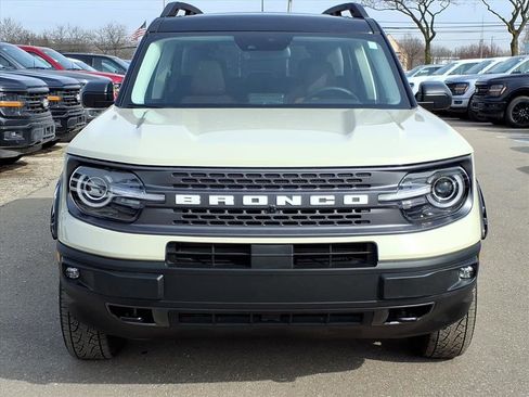 Used 2024 Ford Bronco Sport Badlands w/ Premium Package image 8