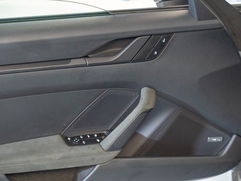 Certified 2023 Porsche 911 Cabriolet image 17