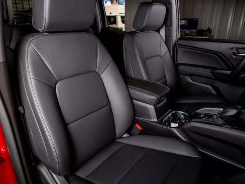 Used 2026 GMC Canyon Elevation w/ Convenience Package AWD/4WD image 18