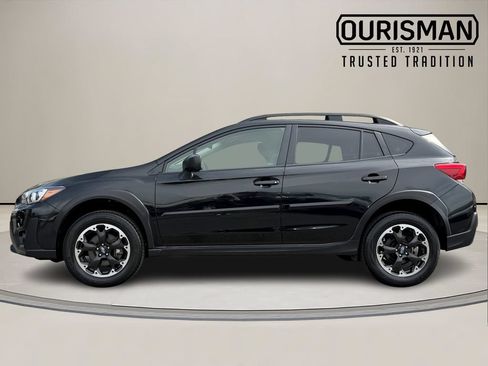 Used 2023 Subaru Crosstrek 2.0i AWD/4WD image 3