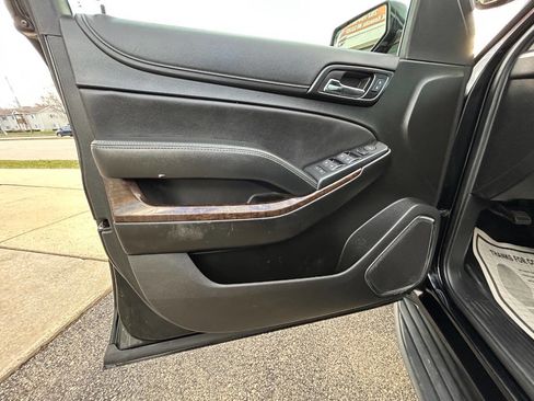 Used 2019 Chevrolet Tahoe 4WD image 34
