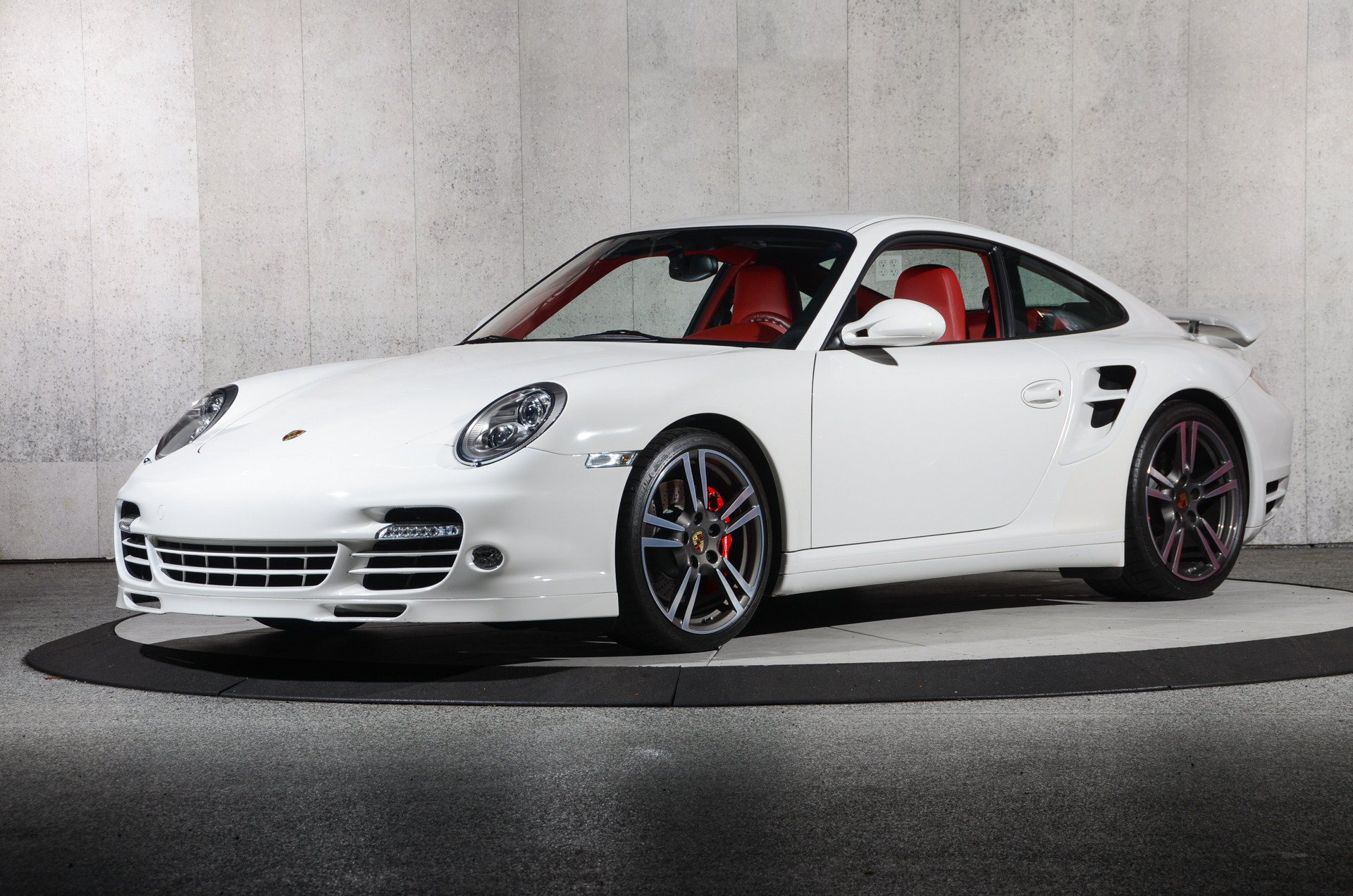 Used 2013 Porsche 911 Turbo AWD/4WD image 10