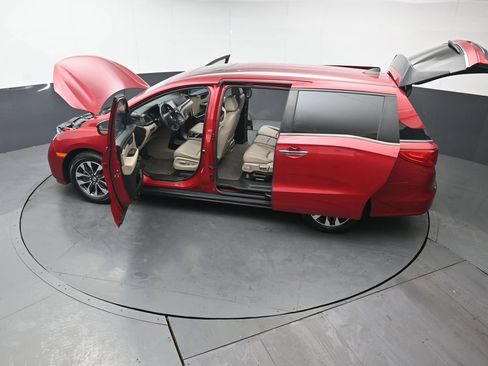 Used 2024 Honda Odyssey EX-L image 47