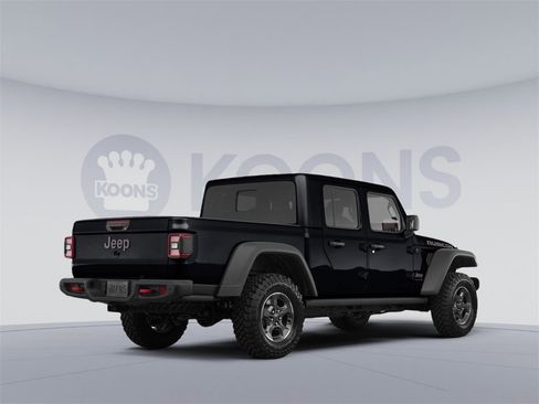 Used 2021 Jeep Gladiator Willys image 4