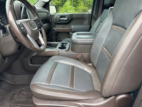 Used 2020 GMC Sierra 1500 Denali w/ Denali Premium Package AWD/4WD image 10