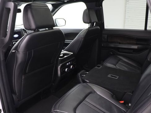Used 2021 Ford Expedition Max Limited AWD/4WD image 10