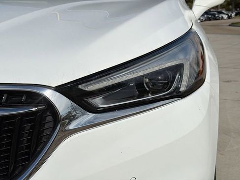 Used 2021 Buick Enclave Premium w/ Surround and Sites Package image 9