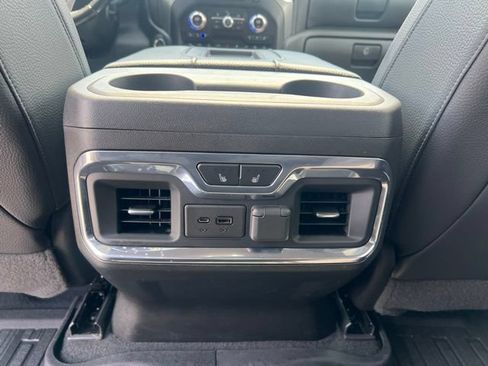 Used 2021 GMC Sierra 1500 Denali w/ Denali Ultimate Package AWD/4WD image 17