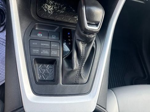 Used 2025 Toyota RAV4 XLE Premium w/ Weather Package AWD/4WD image 23