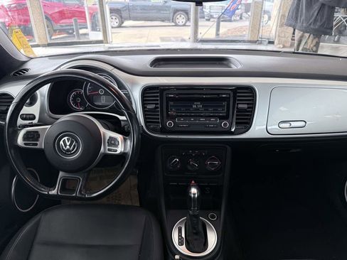 Used 2015 Volkswagen Beetle 1.8T image 29