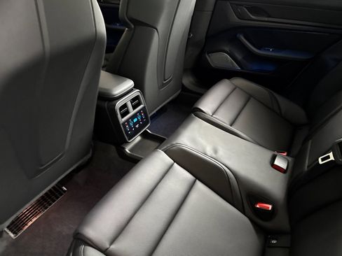 New 2025 Porsche Taycan GTS image 14