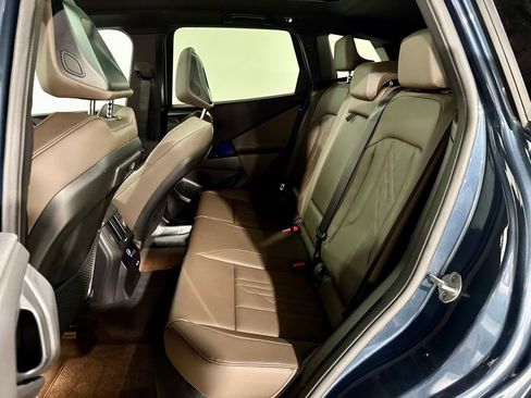 Used 2025 BMW X3 xDrive30i w/ Premium Package image 29