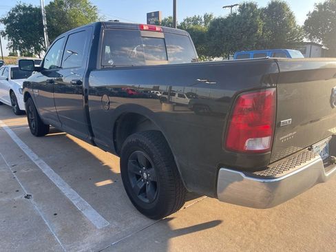 Used 2019 RAM 1500 Classic SLT RWD image 3