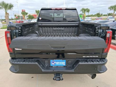 Used 2025 GMC Sierra 2500 Denali Ultimate AWD/4WD image 6