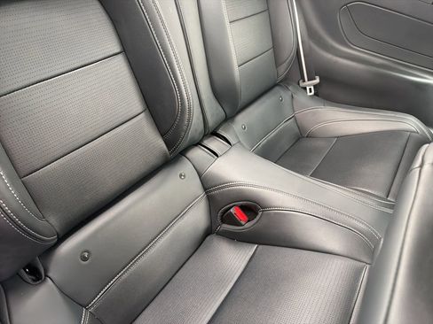 Used 2025 Ford Mustang Premium image 17